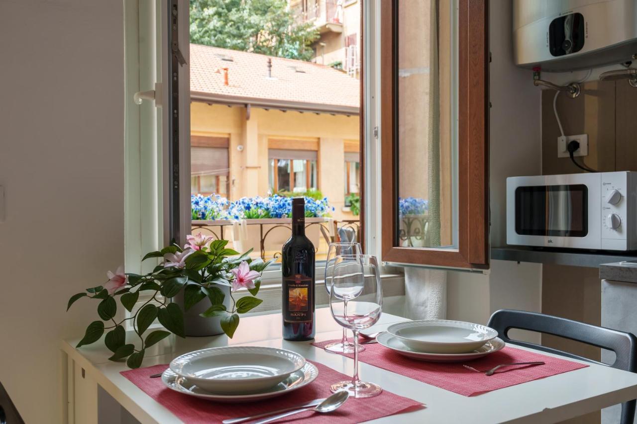 Milano City Apartments - Modern Studio Flat エクステリア 写真